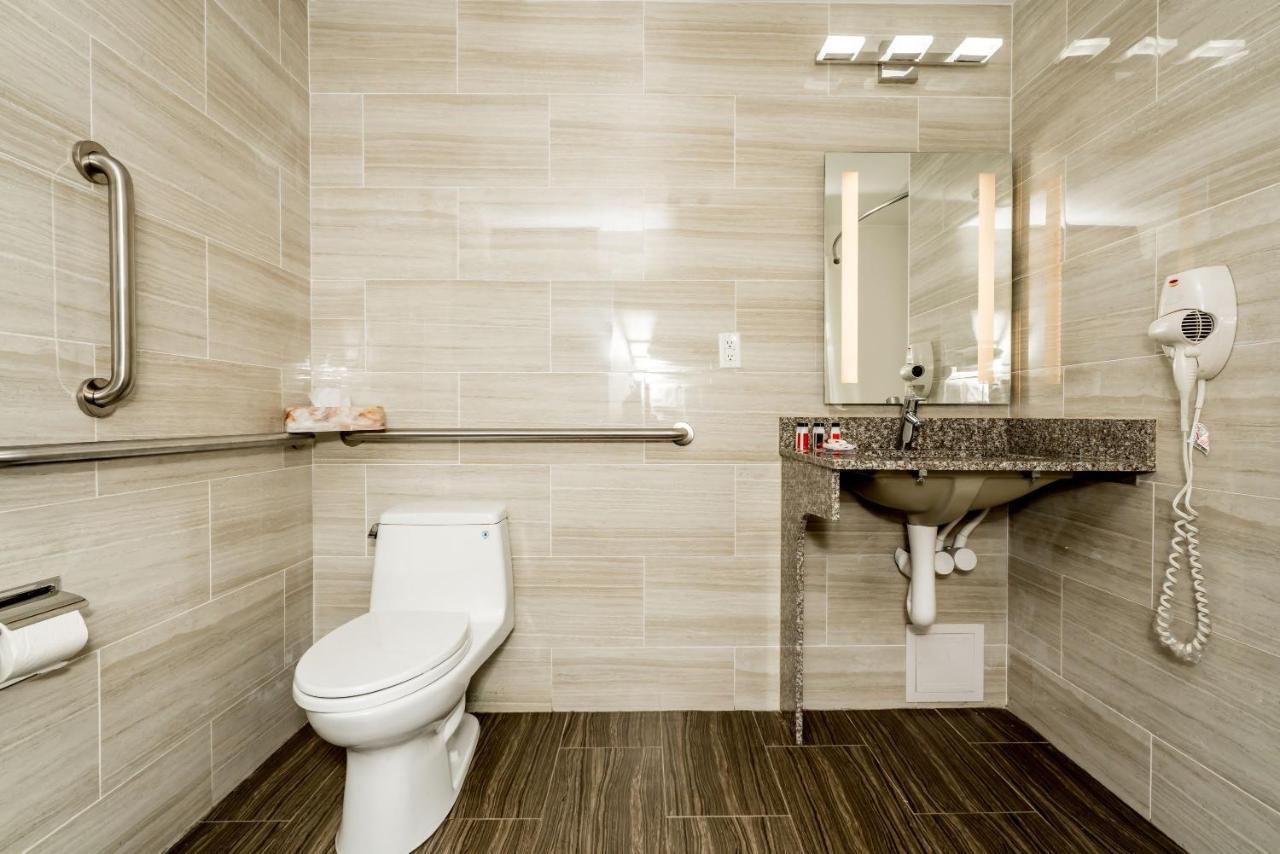 Letap Hotel Near Airtrain Jfk Airport New York Buitenkant foto